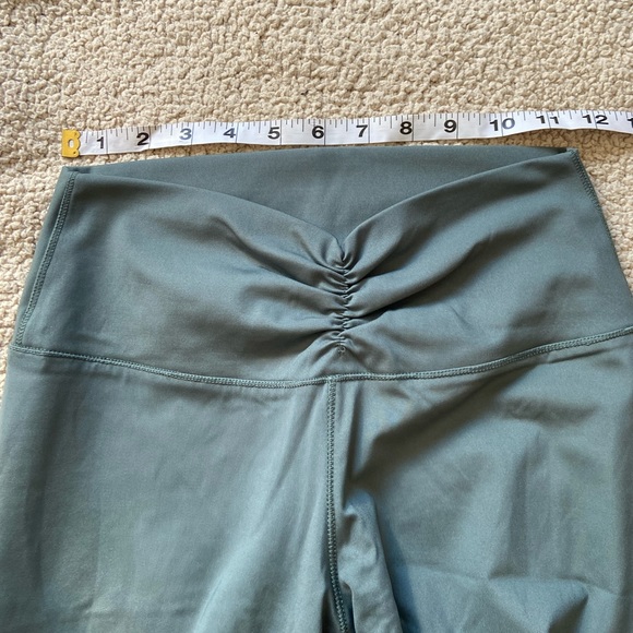 🌸 Forever 21 🌸 flared green/grey leggings - Picture 10 of 10